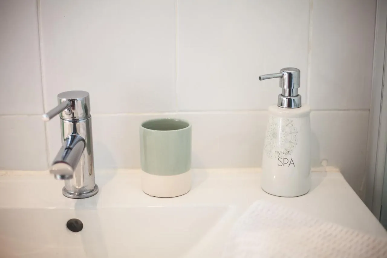 Au Bien Venu Bed & Breakfast Noe  4*, Noe (Haute-Garonne)