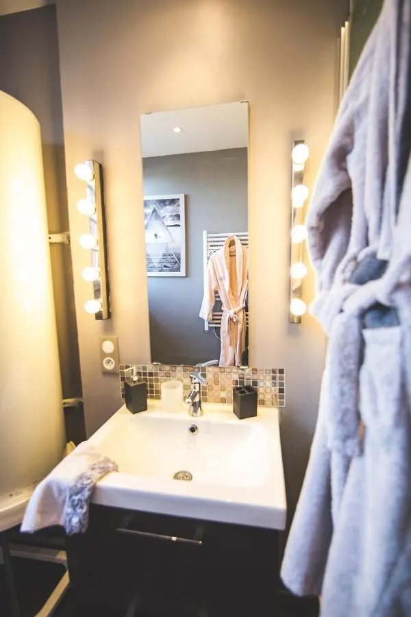 Au Bien Venu Bed & Breakfast Noe
