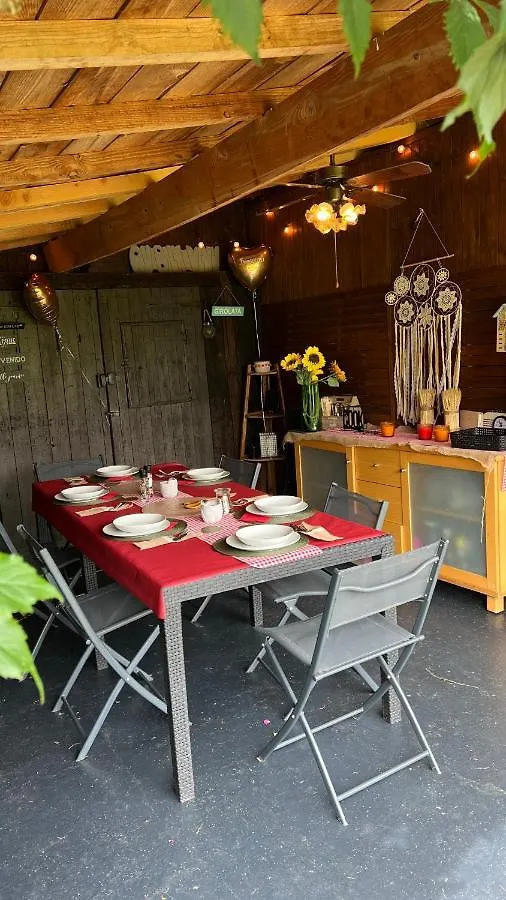 Au Bien Venu Bed & Breakfast Noe