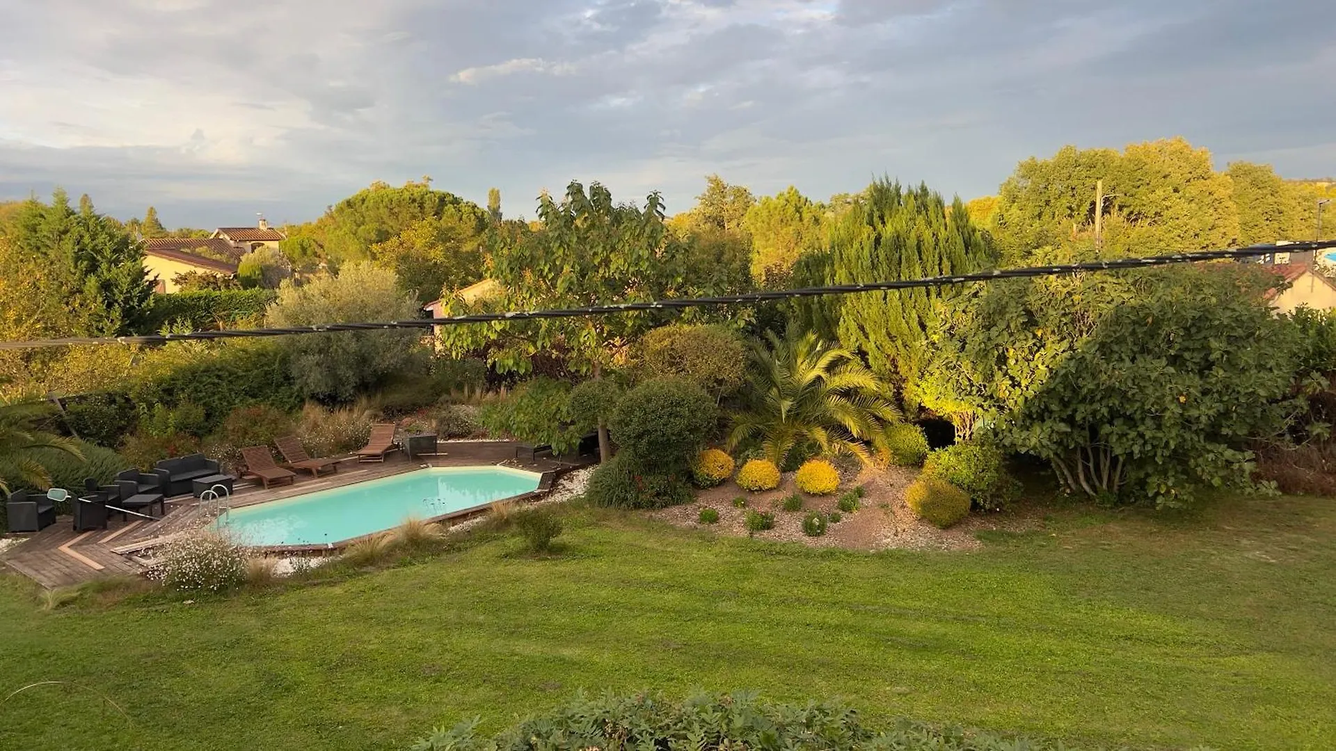 Au Bien Venu Bed & Breakfast Noe  4*, Noe (Haute-Garonne) France